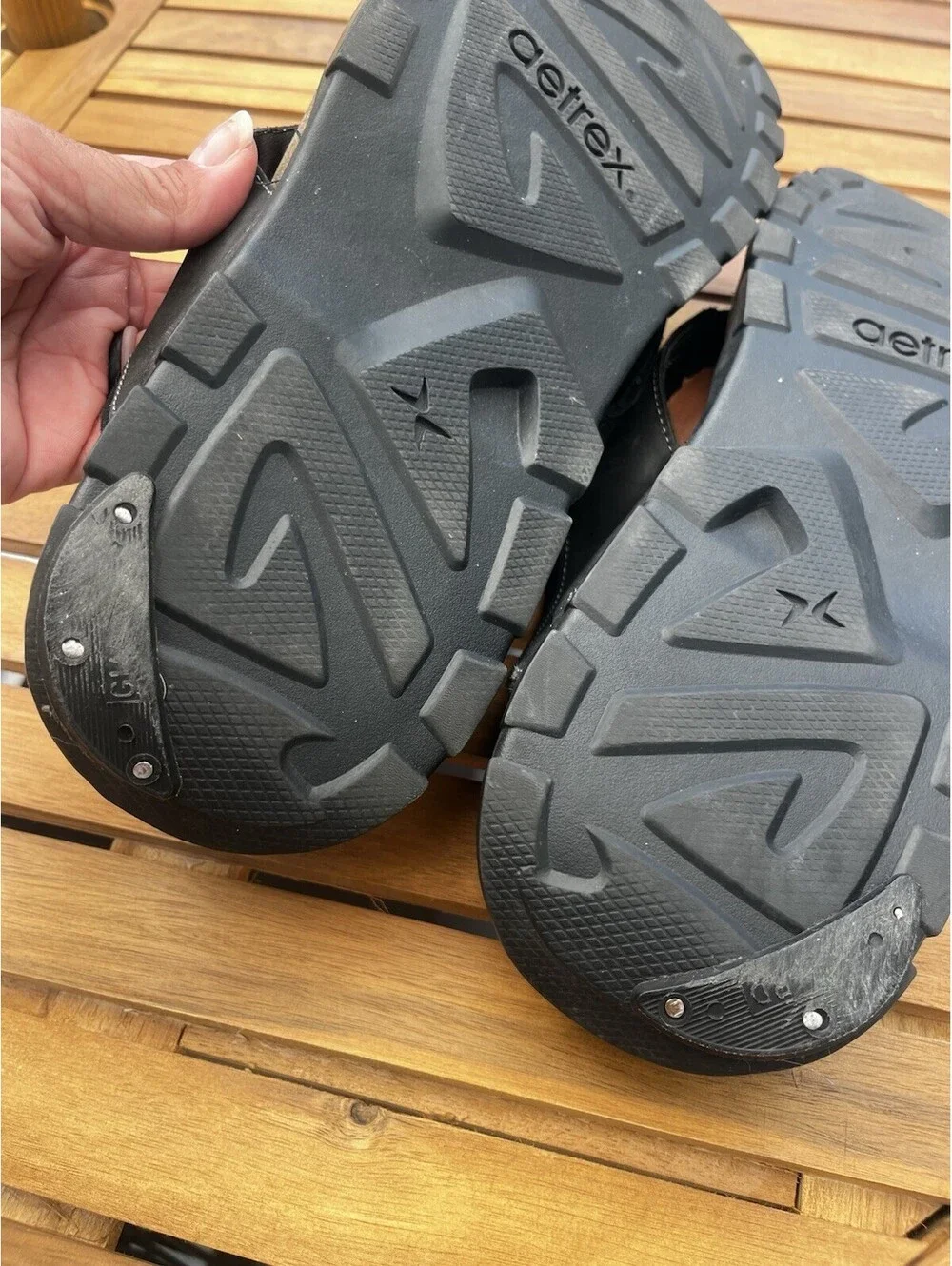 Aetrex Men’s Size 14 Arch Support Orthotic Thong Sandals Flip Flops Black Blue